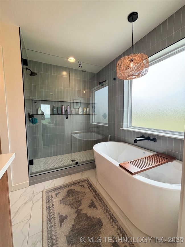 12204 Pacific Cir, House other with 3 bedrooms, 3 bathrooms and null parking in Sperry OK | Image 25