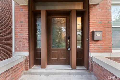 3204 Henrietta St, Saint Louis, MO, 63104-1308 | Card Image