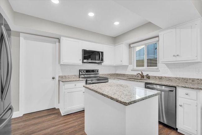 2006 Waldons Ct, House other with 4 bedrooms, 4 bathrooms and null parking in West Bloomfield MI | Image 6