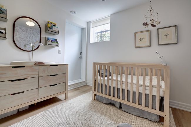 702 - 370 Wallace Ave, Condo with 3 bedrooms, 3 bathrooms and null parking in Toronto ON | Image 18