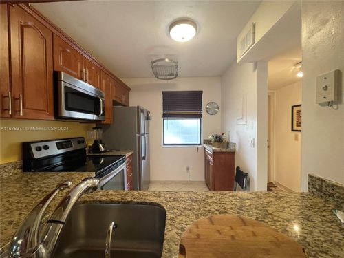 apt-211-2786 Nw 104th Ave, Sunrise, FL, 33322-1948 | Card Image