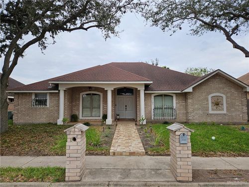 7105 N 4th St, McAllen, TX, 78504-1745 | Card Image