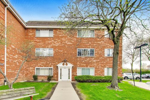 1a-6882 W Touhy Ave, Niles, IL, 60714-4532 | Card Image