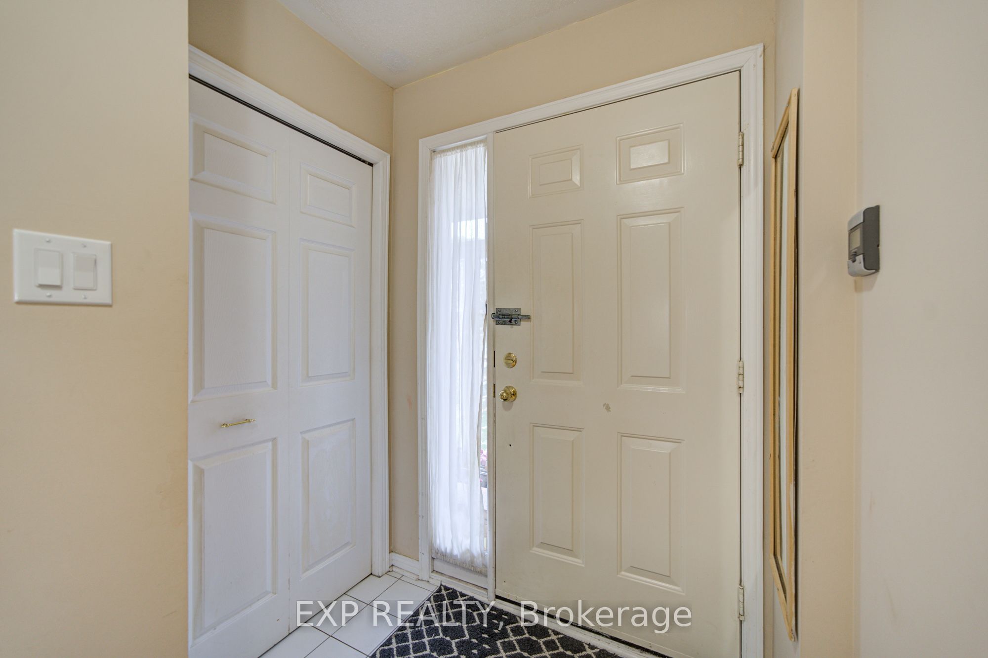 Residential in Toronto E07 3