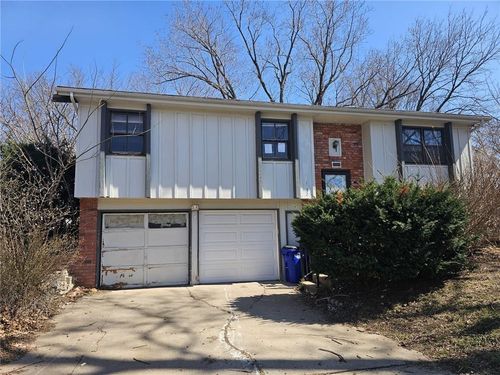 1632 S Kenwood St, Olathe, KS, 66062-2456 | Card Image