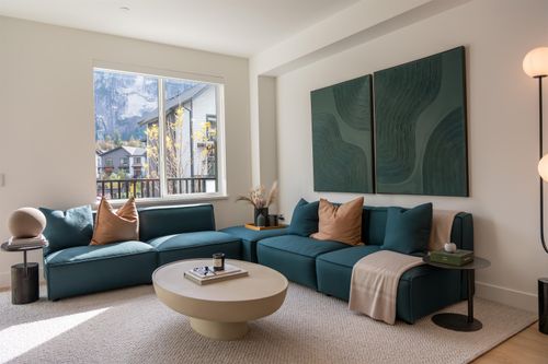 38093 Helm Way, Squamish, BC, V8B1E6 | Card Image