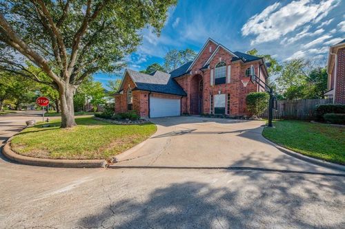 11527 Earley Forest Ln, Houston, TX, 77043-4564 | Card Image