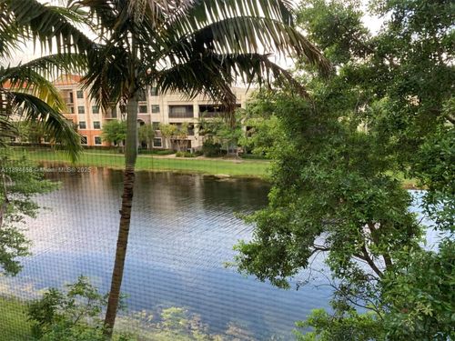 apt-317-5-2955 Nw 126th Ave, Sunrise, FL, 33323-6335 | Card Image