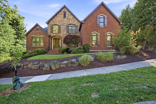 319 Hamlets End Way, Franklin, TN, 37067-6471 | Card Image
