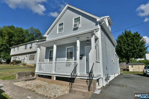 50 13th St, Hawthorne, NJ, 07506-3722 | Card Image