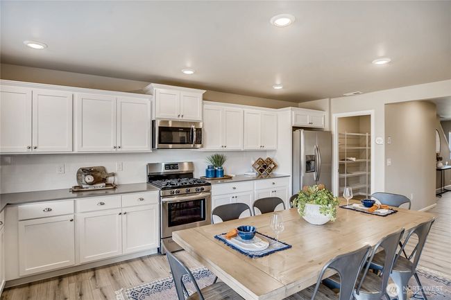 19707 140 Th Ave Ct E, House other with 5 bedrooms, 3 bathrooms and 3 parking in Graham WA | Image 8