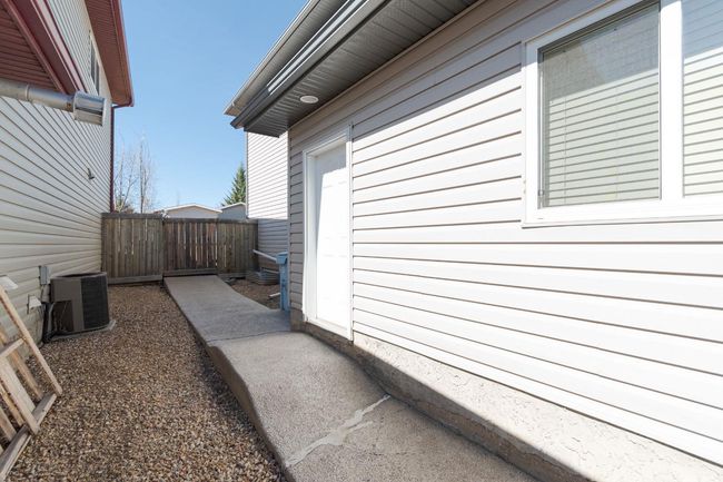 127 Laffont Way, House other with 4 bedrooms, 4 bathrooms and 5 parking in Fort Mcmurray AB | Image 43