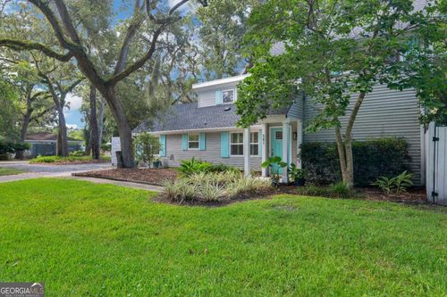 241 Broadway St, Saint Simons Is, GA, 31522-2738 | Card Image