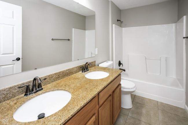 6555 Eagle Crossing Blvd, House other with 5 bedrooms, 3 bathrooms and null parking in Brownsburg IN | Image 15