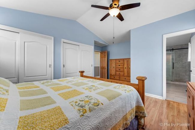 987 Split Rail Dr, House other with 3 bedrooms, 3 bathrooms and 2 parking in Carol Stream IL | Image 16