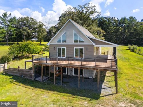 395 Seven Ponds Rd, AMISSVILLE, VA, 20106-4129 | Card Image