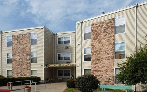 601 N Monroe St, Lebanon, MO, 65536-2600 | Card Image