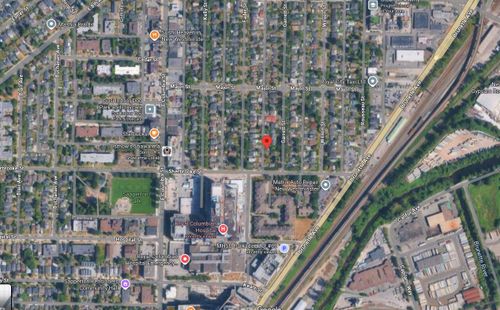 407 Garrett St, New Westminster, BC, V3L3S1 | Card Image