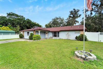 38041 Salem Avenue, House other with 3 bedrooms, 2 bathrooms and null parking in Zephyrhills FL | Image 2