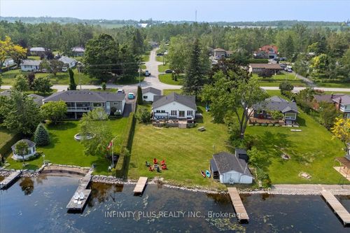 143 Beehive Dr, Cameron, ON, K0M1G0 | Card Image