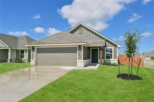 1215 High St, Navasota, TX, 77868-5415 | Card Image