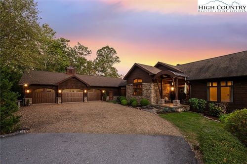 550 Big Sky Rd, Ferguson, NC, 28624-9256 | Card Image