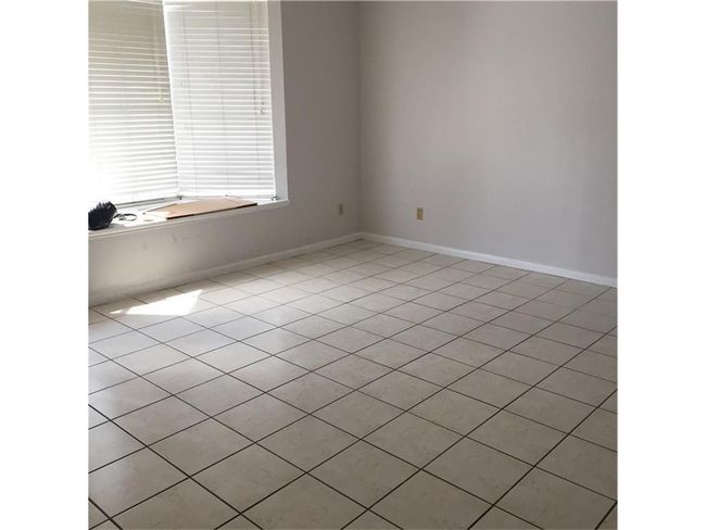 APT-81 - 2529 Rio Grande St, Condo with 3 bedrooms, 3 bathrooms and 3 parking in Austin TX | Image 11