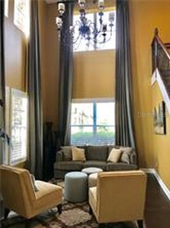 Formal Living Room | Image 4