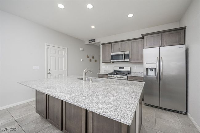 2675 Chinaberry Hill St, Townhouse with 2 bedrooms, 2 bathrooms and null parking in Laughlin NV | Image 11