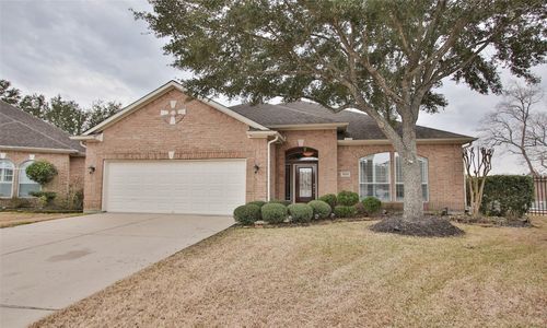 1525 Briar Bend Dr, Friendswood, TX, 77546-5390 | Card Image