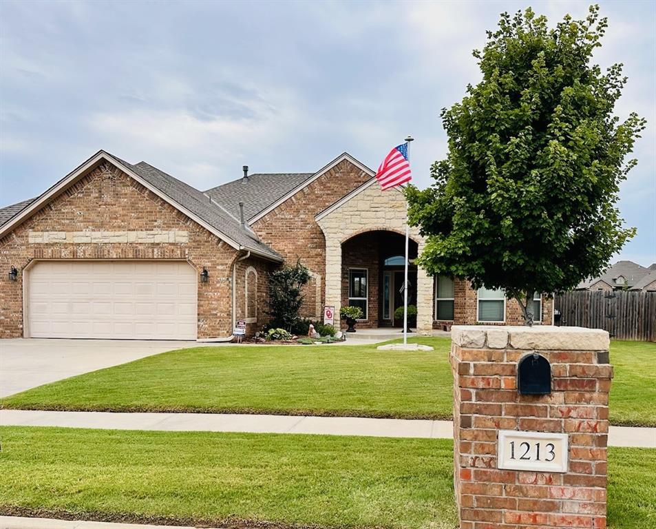 Sawgrass Dr, Norman, OK 73072