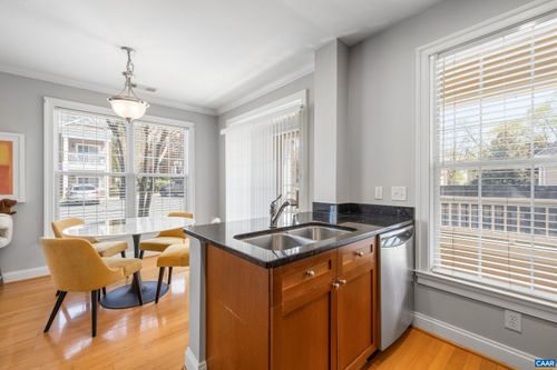 102-1051 Glenwood Station Ln, CHARLOTTESVILLE, VA, 22901-5718 | Card Image