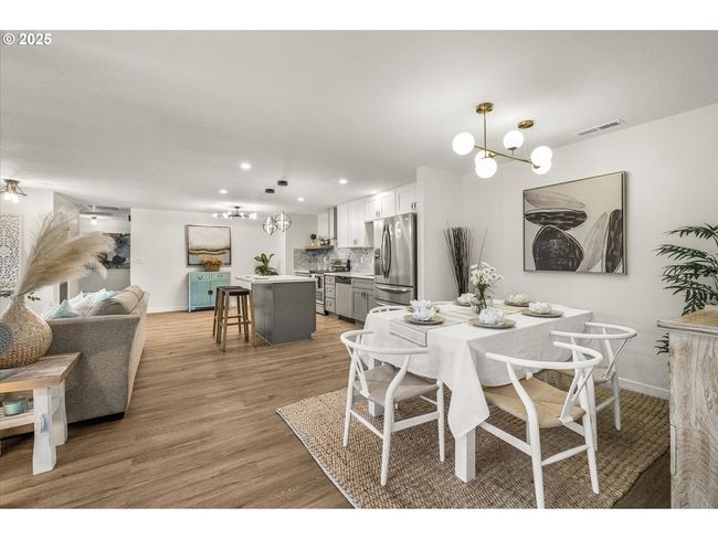 50 Nw 180 Th Ave, House other with 4 bedrooms, 2 bathrooms and 1 parking in Beaverton OR | Image 20