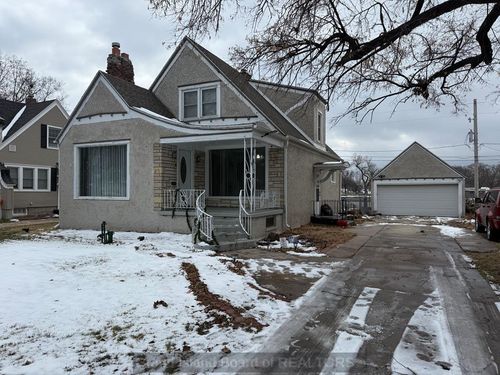 217 E Ashton Ave, Grand Island, NE, 68801-1800 | Card Image