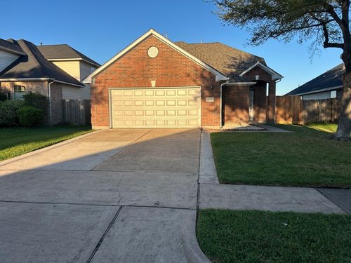13930 Enridge Ln, Houston, TX, 77048-5562 | Card Image