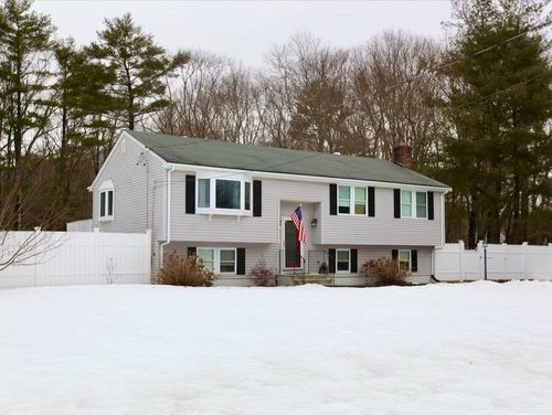 54 Ann St, Raynham, MA, 02767-1910 | Card Image