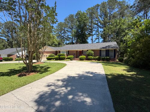 683 Chestnut Dr, Thomson, GA, 30824-1820 | Card Image