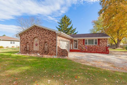 9769 Tecumseh Clinton Hwy, Tecumseh, MI, 49286-9602 | Card Image