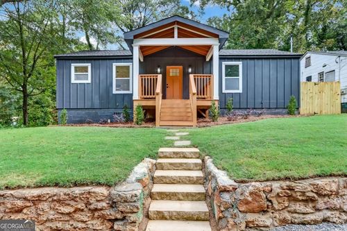 1250 Byewood Ln Sw, Atlanta, GA, 30310-4024 | Card Image