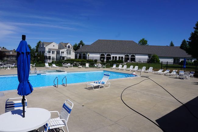 70 Spinnaker Dr, Condo with 2 bedrooms, 3 bathrooms and null parking in Manistee MI | Image 53