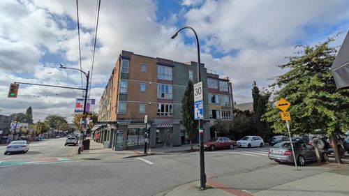 408-1688 E 4th Ave, Vancouver, BC, V5N1J8 | Card Image
