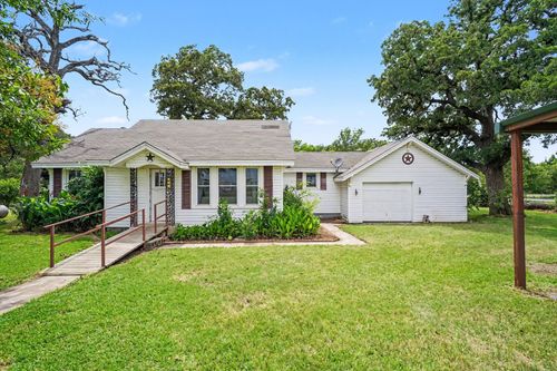 11015 State Highway 171, Covington, TX, 76636-4467 | Card Image