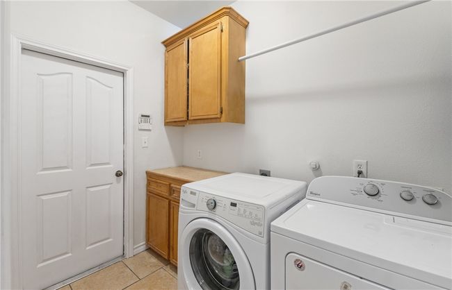 3613 Berkeley Dr, House other with 3 bedrooms, 2 bathrooms and 2 parking in Corpus Christi TX | Image 14