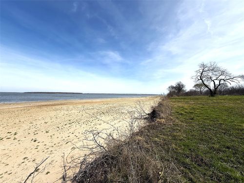 8437 Edgewater Dr, Kemp, TX, 75143 | Card Image