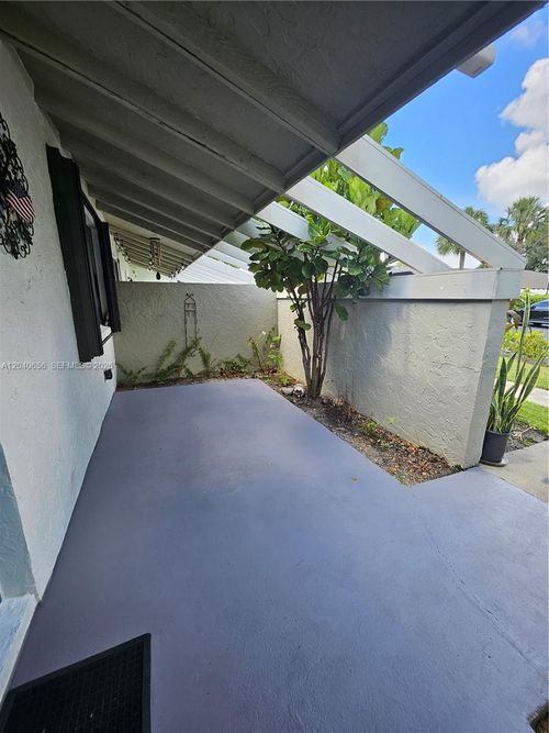 371b-3015 Sw 21st Ter, Delray Beach, FL, 33445-7358 | Card Image