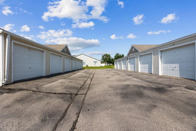 UNIT-5 - 6715 Creekside Dr, Condo with 2 bedrooms, 1 bathrooms and null parking in Cedar Rapids IA | Image 18