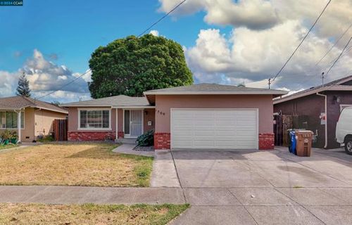  Poppy Way, Antioch, CA, 94509 | Card Image