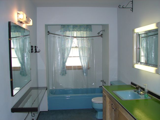 522 Russell Ave, House other with 3 bedrooms, 3 bathrooms and 6 parking in Winthrop Harbor IL | Image 13