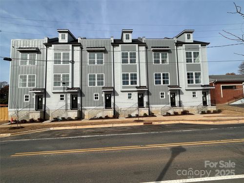 11-3007 Casting Street, Charlotte, NC, 28206 | Card Image