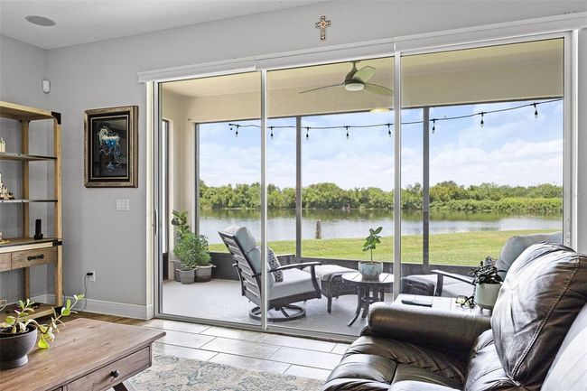 Relax Inside or Outside | Image 14
